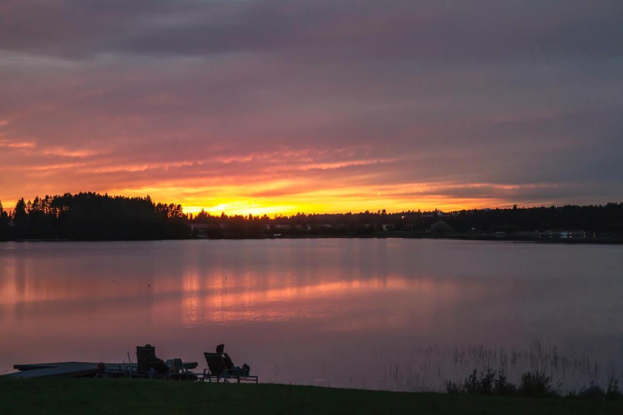 Hotel Aateli Lakeside Vuokatti Exteriör bild