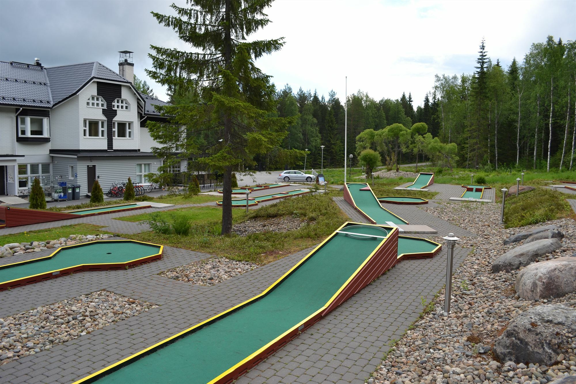 Hotel Aateli Lakeside Vuokatti Exteriör bild